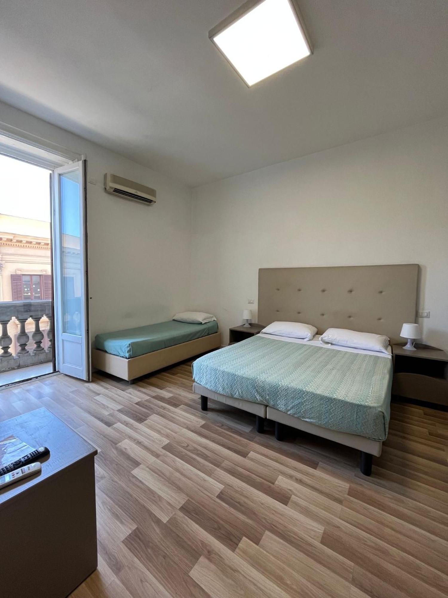 38 Aira Hotels ปาแลร์โม ภายนอก รูปภาพ