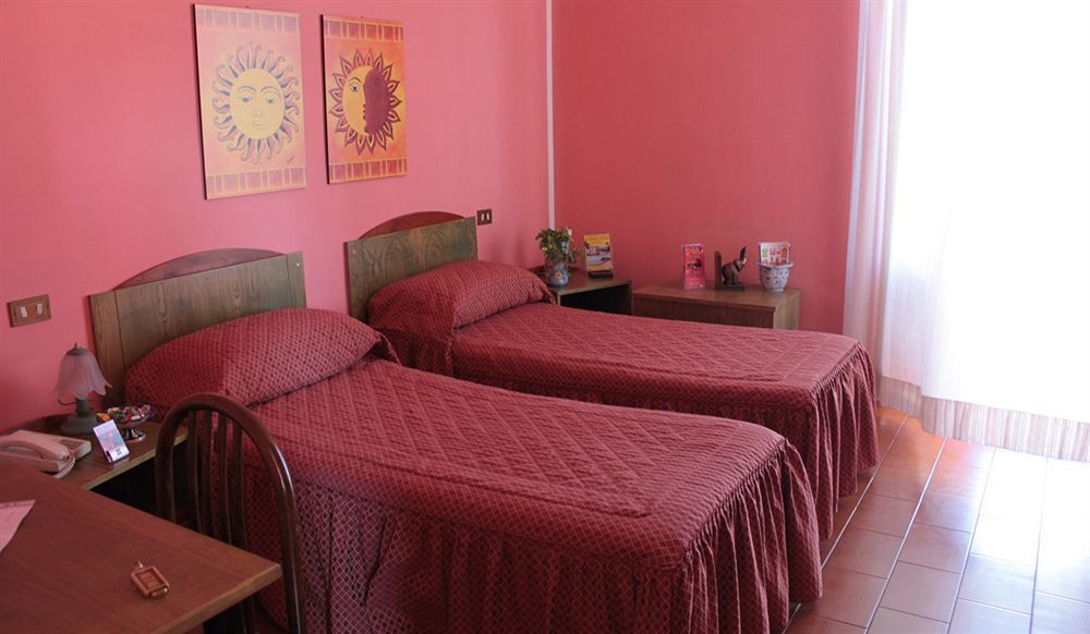 38 Aira Hotels ปาแลร์โม ภายนอก รูปภาพ