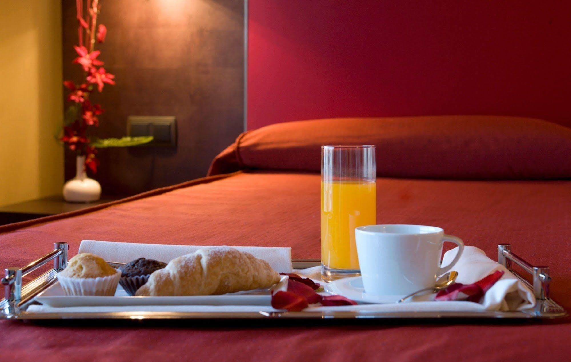 38 Aira Hotels ปาแลร์โม ภายนอก รูปภาพ