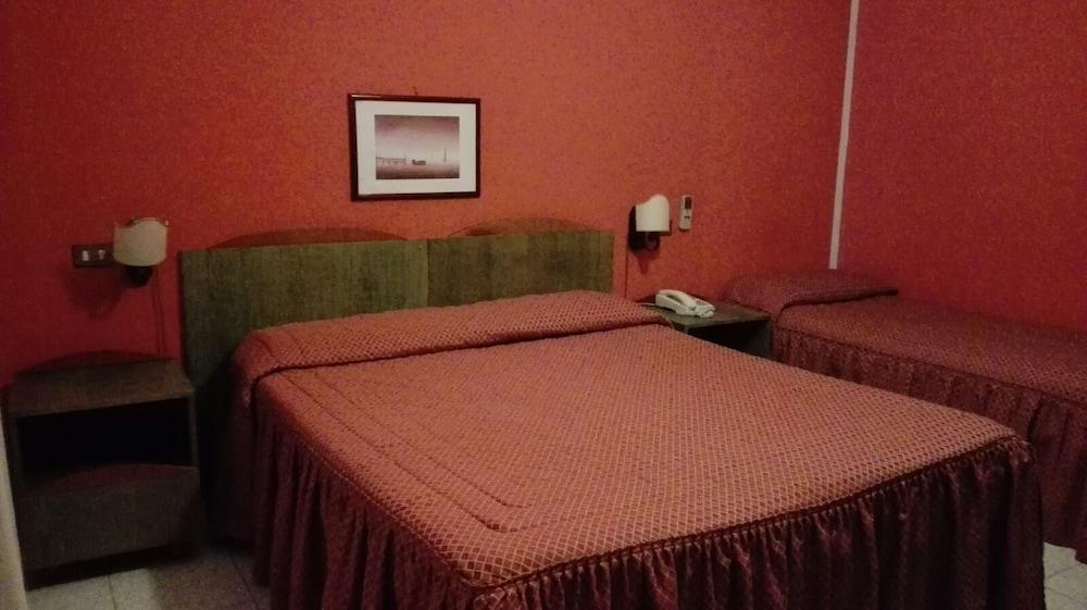 38 Aira Hotels ปาแลร์โม ภายนอก รูปภาพ